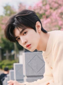 ธาวิน ภูวเดชวัฒน์
